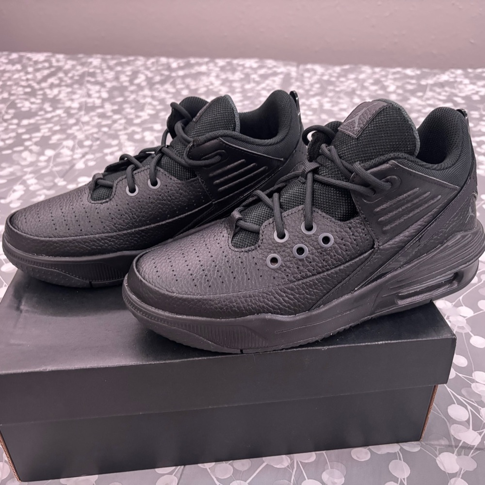 Jordan Max Aura 5 Black Sneakers